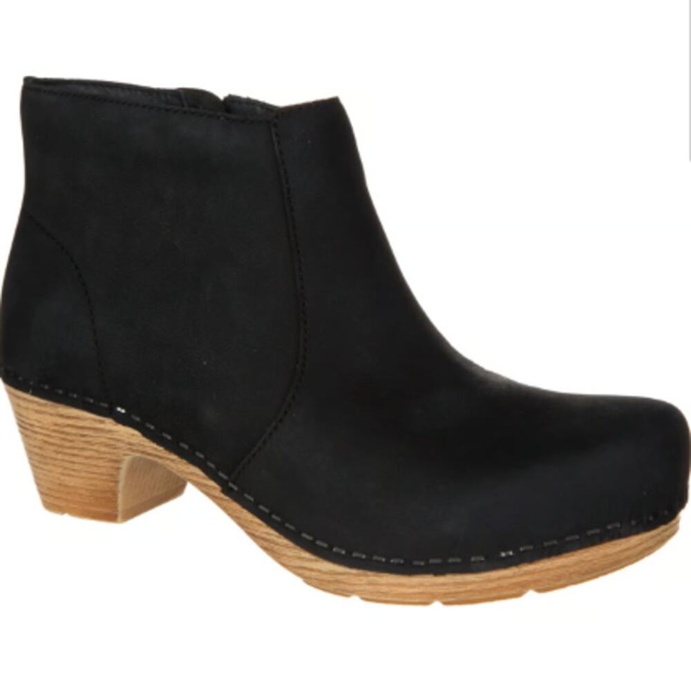 Dansko Maria Ankle Bootie Leather Stack Heel Side Zip Round Toe Rocker Black 9